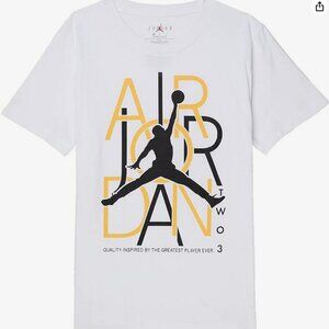 NIKE Jordan Boys AJ12 Jump Out Short Sleeve T-Shirt (White, Boys Medium) NEW!